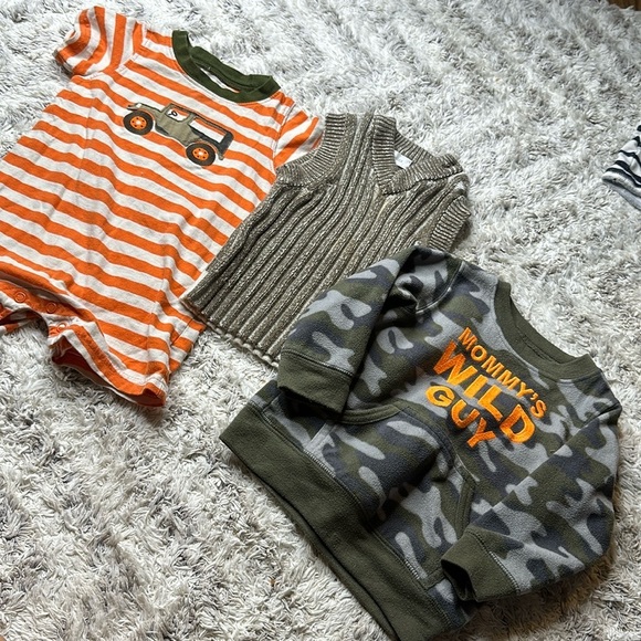 12m baby boy lot Carter’s jumpsuit, MEXX cardigan, V-neck, child of mine 12 m - Picture 1 of 13